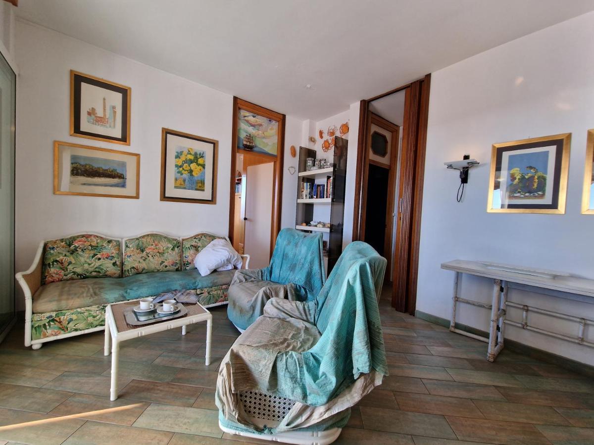 Ferienwohnung Via Alberti Terrazza Vista Aperta- Free Parking Pietra Ligure Exterior foto